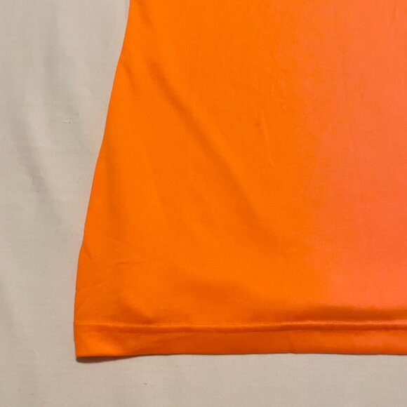 Under Armour Womens Shirt Size Large Heatgear Semi Fitted Tshirt Vneck - Picture 14 of 16